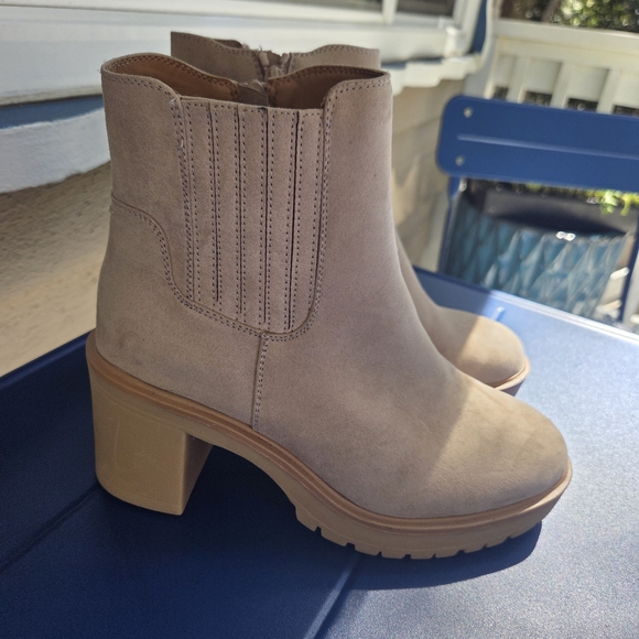 Universal Thread Shoes - Universal Thread Target Taupe Suede Block Heel Ankle Boots